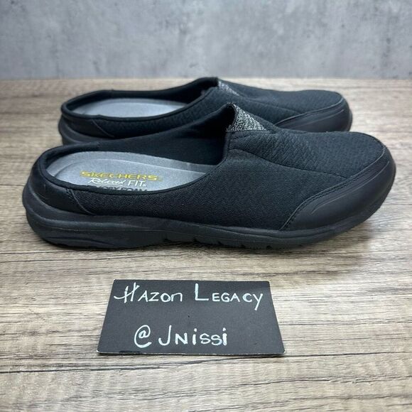 Skechers~Women’s~Black Relaxed Air Memory Foam Slip On Mules~Size 7.5 - Picture 2 of 9